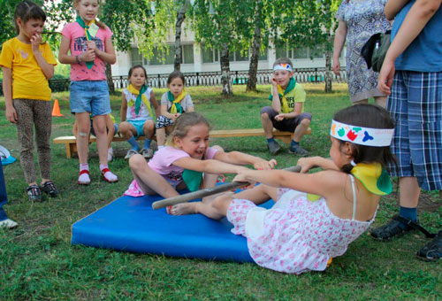 Светлячок лето